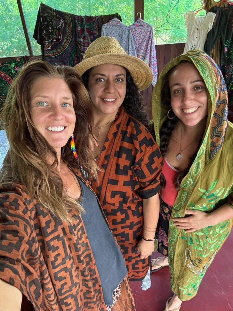 tres chicas inin jema